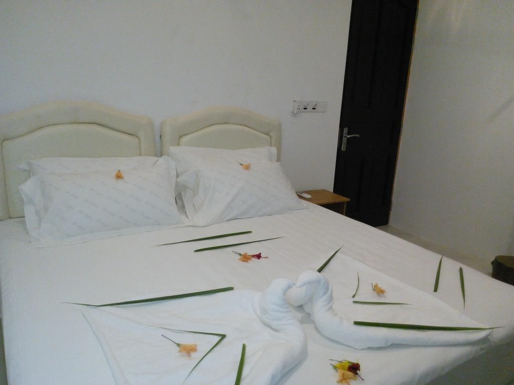 Hotel Maafushi View Esterno foto